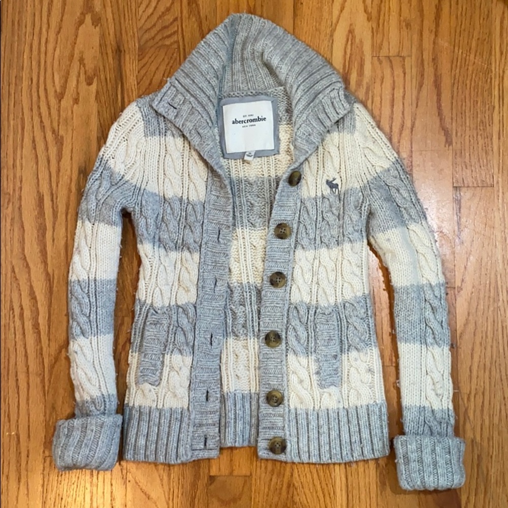 THICK ABERCROMBIE COLLARED JACKET